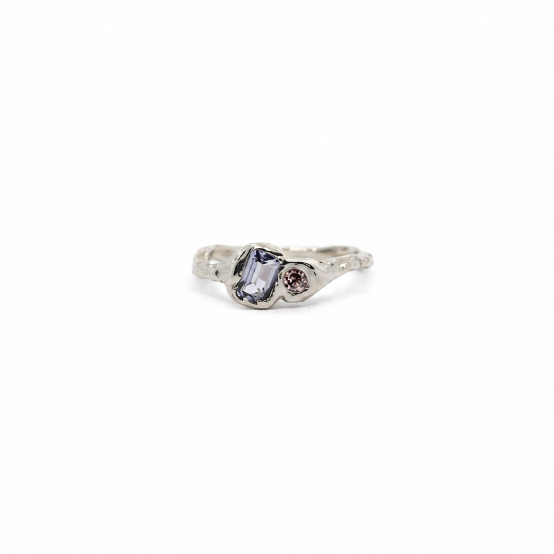 Iolite 057