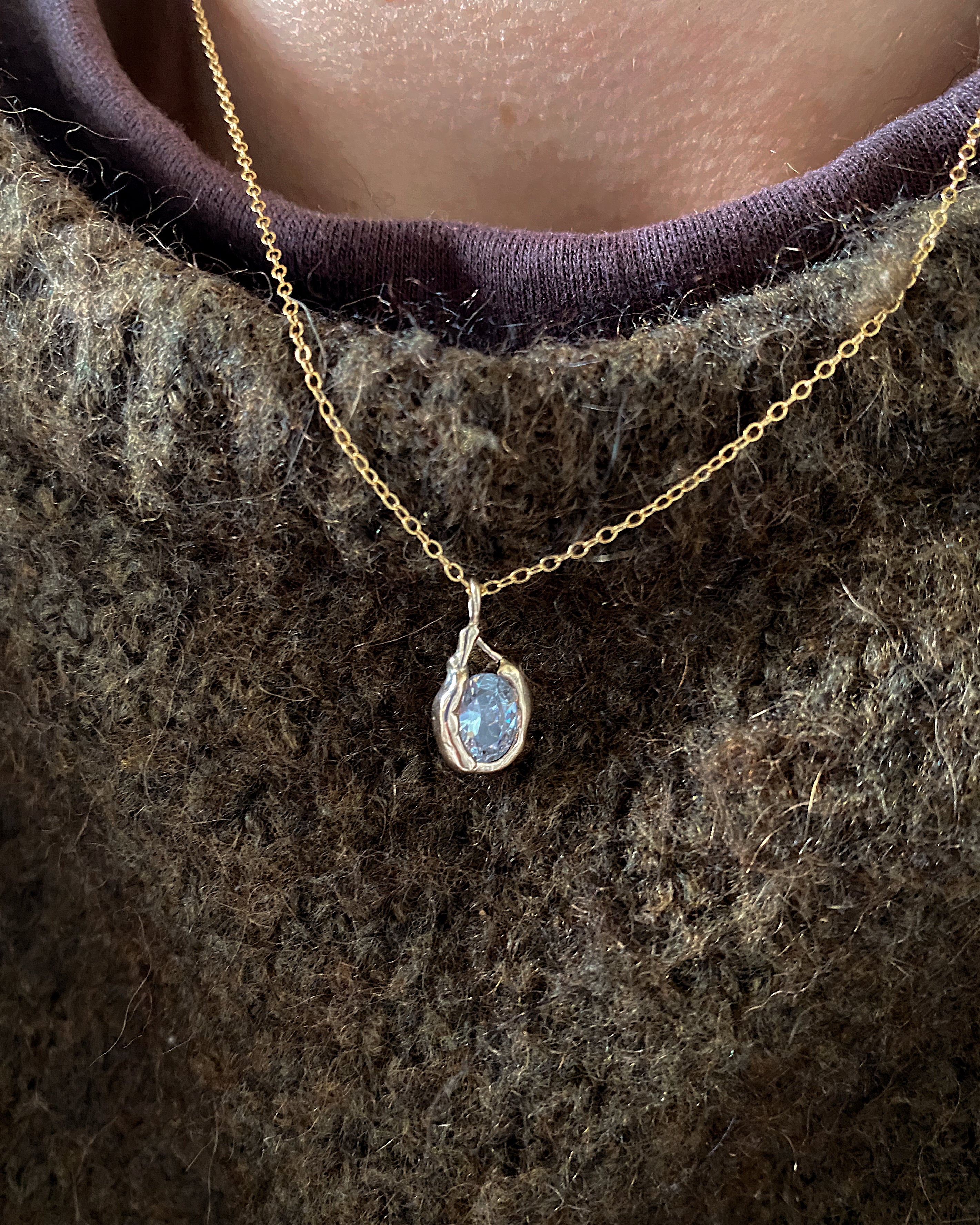 The Soft Pendant